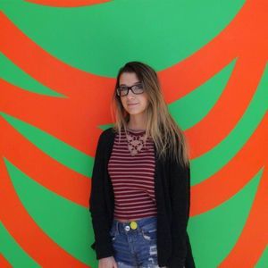 Meet your Posher, Hilary